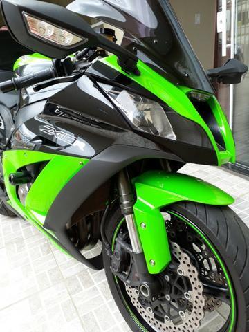 Kawasaki Ninja ZX10-R - 2012