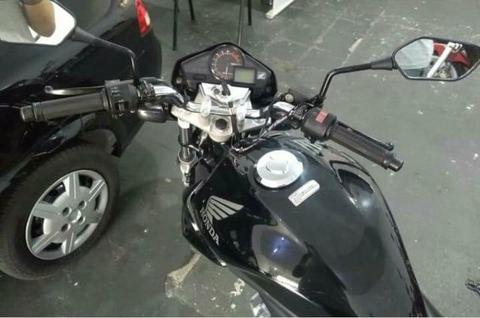 Oportunidade Cb 300 2015 - 2015