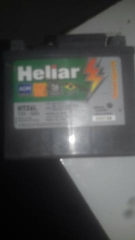Bateria de moto heliar12 v 5ah htz6l