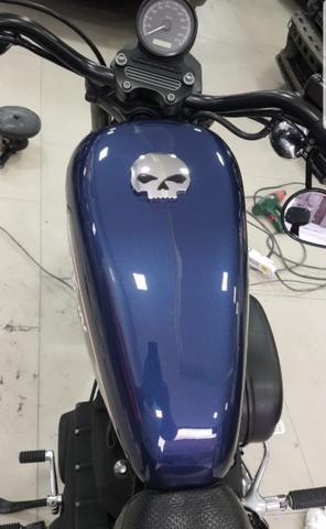Tampa de combustível Skull - Harley Sportster