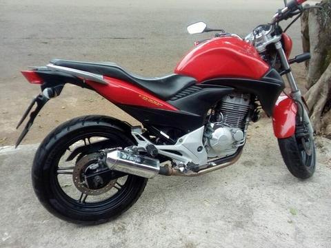 Cb 300 ano 12/12 - 2012