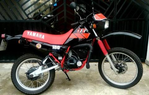 Yamaha Dt 180 (Relíquia 2 tempos) - 1988