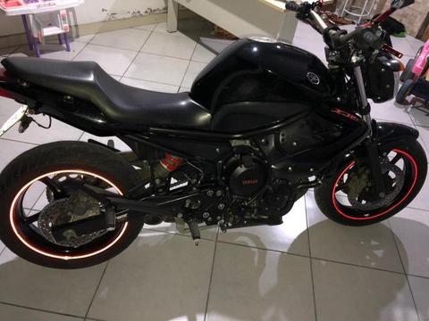 Yamaha Xj6 - 2012