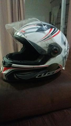 Capacete LS2 usado