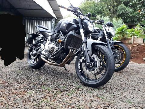 Yamaha MT 07 fipe sem chorro! - 2016