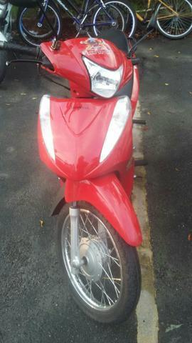 Vendo biz 125 ks eu sou segundo dono - 2011