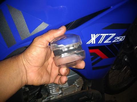 Vendo lente do pisca da fazer 250