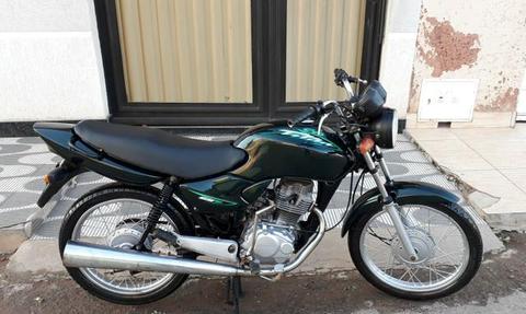 Titan 125 - Ano 2003 - Boa Pra Roça - 2003