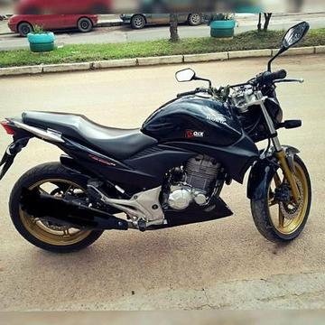 Cb300 2012 motor ta todo preto - 2012