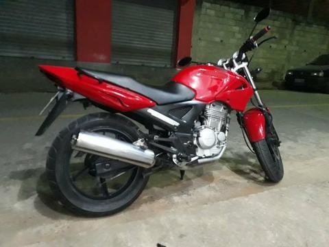 Vendo ou troco CBX250 - 2004