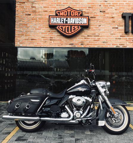 Harley Davidson - Road King - 2013
