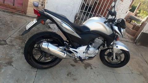 Troco cb 300 - 2010