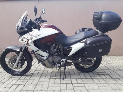 Transalp 2011 com ABS e Acessórios - 2011