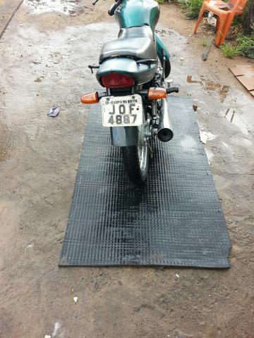 Vendo moto só com recibo ano 2000 muito boa contato - 2000