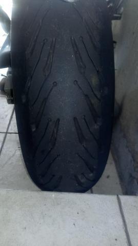 Pneus Michelin road 5 Hornet dianteiro e traseiro