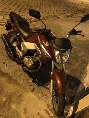 Vendo Titan 150 2 dono - 2013