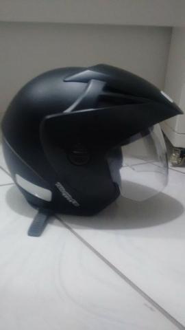 Capacete EBF - Usado 3x apenas