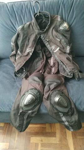 Conjunto Motociclista Riffel