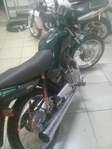 Titan 2004 es - 2004