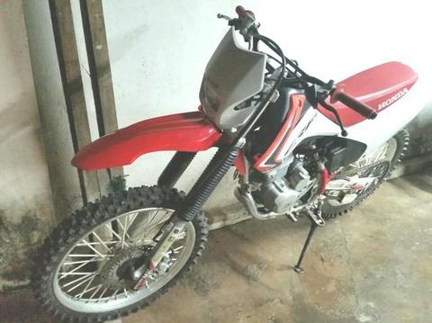 Vendo ou troco CRF 230 - 2015