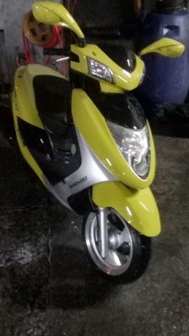 Moto Scooter barato - 2011