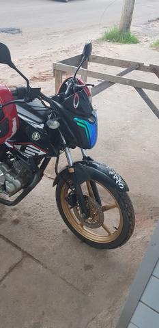 Vendo moto fazer 150 tudo filé - 2013