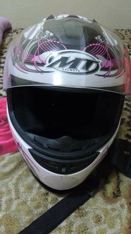Capacete feminino MT Helmet