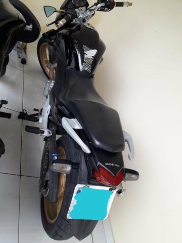 Moto Honda CB300R - 2015