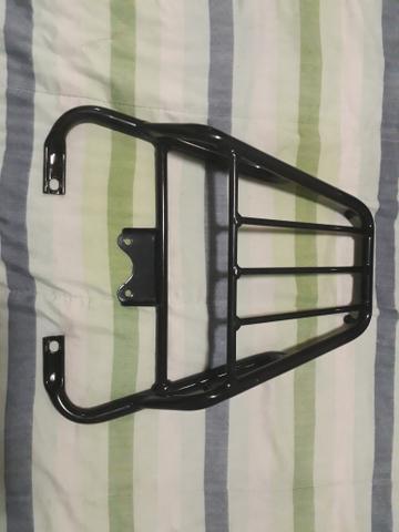 Suporte baúleto twister 2001/2008. 