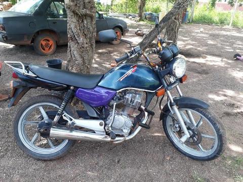 Vendo moto - 1996