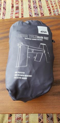 Capa de chuva GIVI para motos