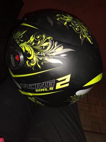 Capacete