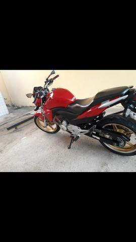 Cb300 - 2015