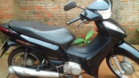 Vendo Honda Biz 125 partida - 2013