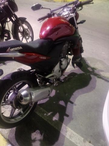 Vendo e troco cb 300 valor 7300 - 2011