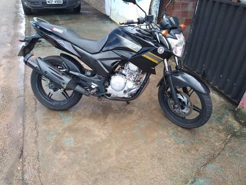 Fazer 250 top - 2011