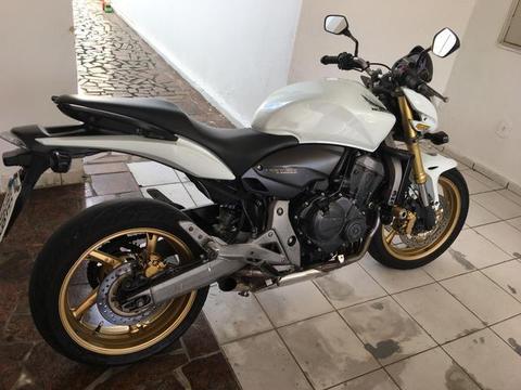 Moto Honda CB 600F HORNET - 2010