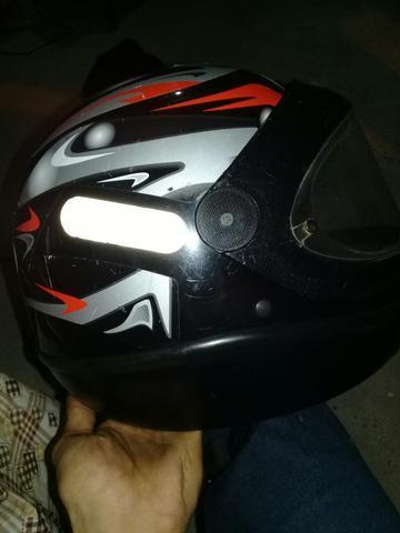 Capacete usado