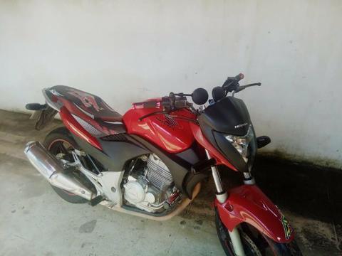 Cb 300 2012 - 2012