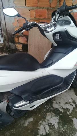 Motos vendo essa pcx urgente em ótimo estado - 2013