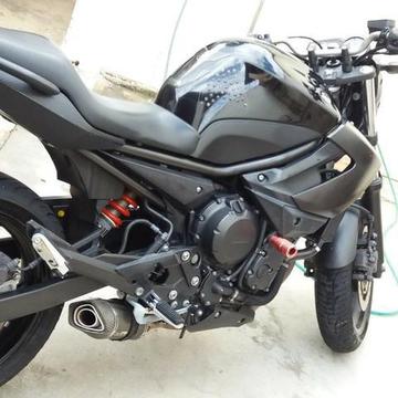 Yamaha Xj6 - 2013