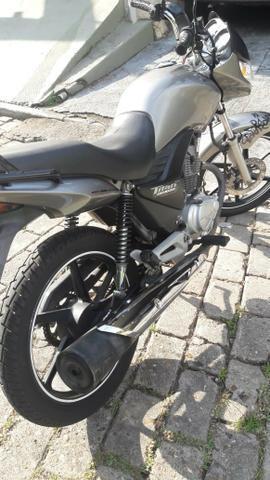 Honda Titan 150 (top de linha) - 2010