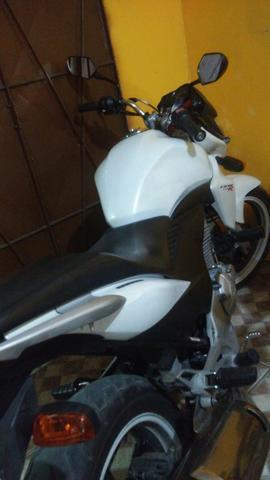 Cb300 r - 2014