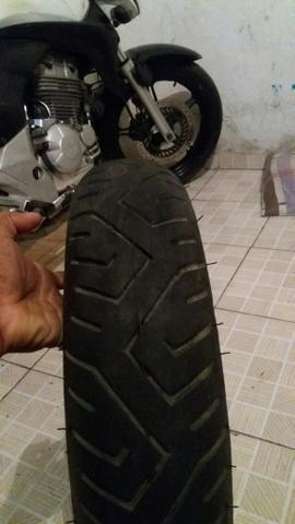 Pineu trazeiro de cb300r ou para twister so venda