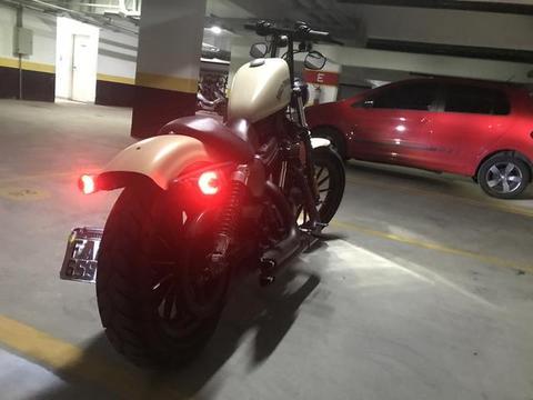 Harley Davidson 883 iron - 2015