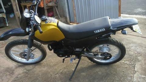 Moto yamaha xt225 - 2004