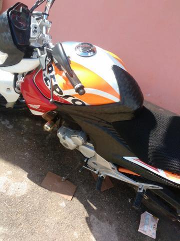 Vendo moto - 2014