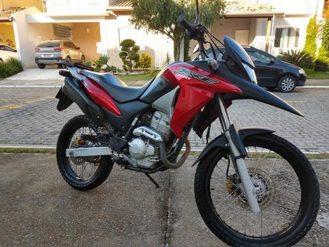 Vendo moto - 2016