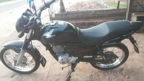 Moto Fan 150 com alarme ati-furto - 2013