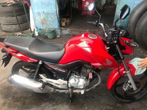 Vendo ou troco moto fan 160 nova - 2016